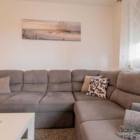 Flexible Selfcheckins 42 - Zagreb - Luxury - Garage Parking - Loggia - Brand New Διαμέρισμα Εξωτερικό φωτογραφία